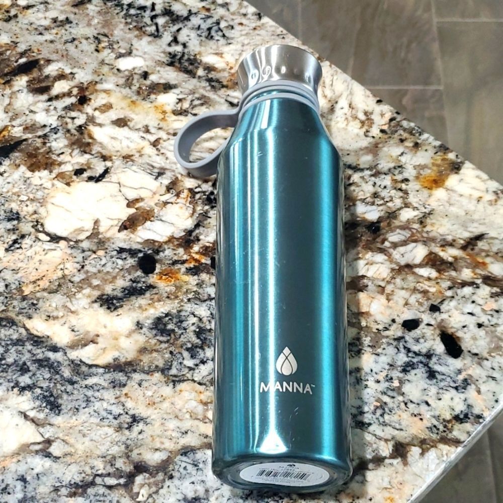 Manna stainless steel water bottle